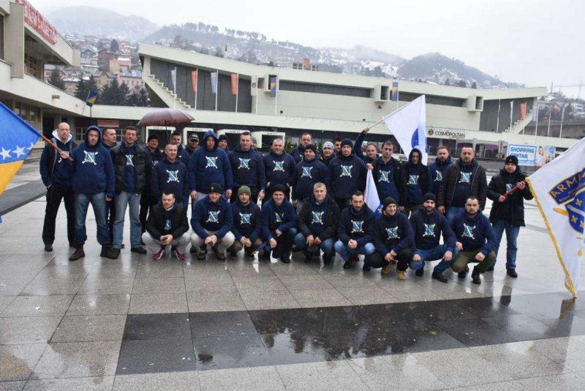 Centralna proslava povodom 25. godišnjice formiranja 105. mtbr Armije RBiH
